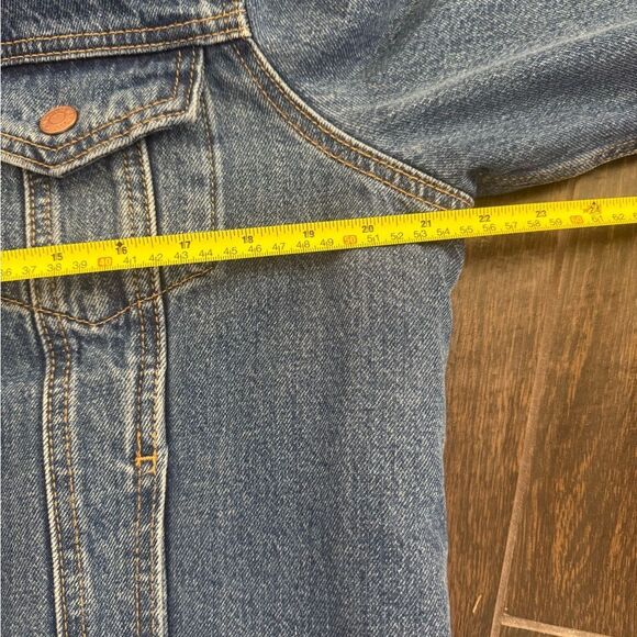 Levi’s Signature Trucker Sherpa lined denim jacket SZ L - Picture 9 of 16